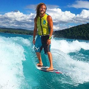 Meet your Posher, Cole